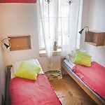 Vandrarhem Emma *