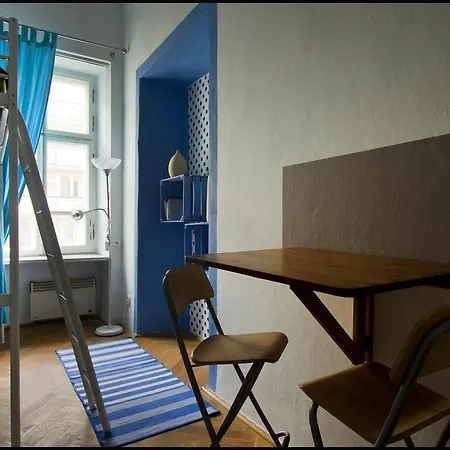 Hostel Emma